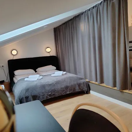 Owl Jazz - Luxury In The Heart Of The Apartment