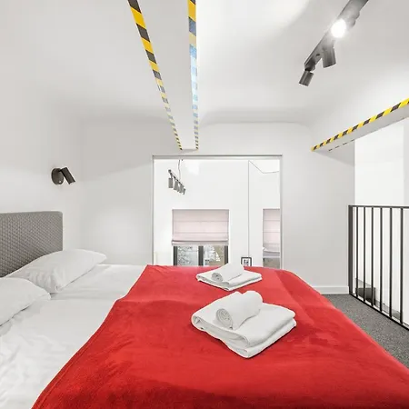 Apartment Owl Jazz - Luxury In The Heart Of The
