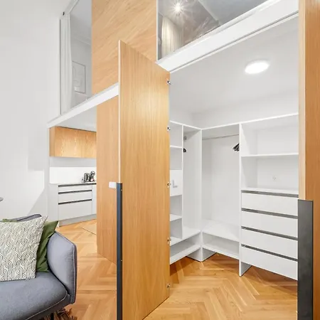 Apartment Owl Jazz - Luxury In The Heart Of The