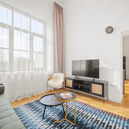 Owl Jazz - Luxury In The Heart Of The Apartman Kaunas