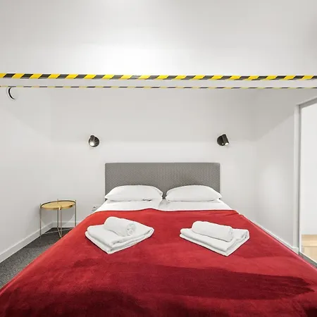 Owl Jazz - Luxury In The Heart Of The * Kaunas