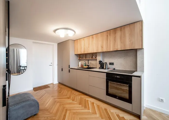 Owl Jazz - Luxury In The Heart Of The Appartement *