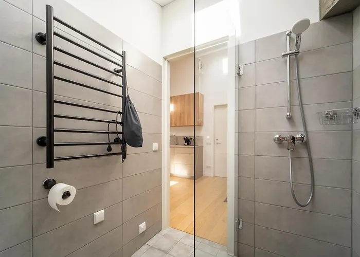 Owl Jazz - Luxury In The Heart Of The Kaunas