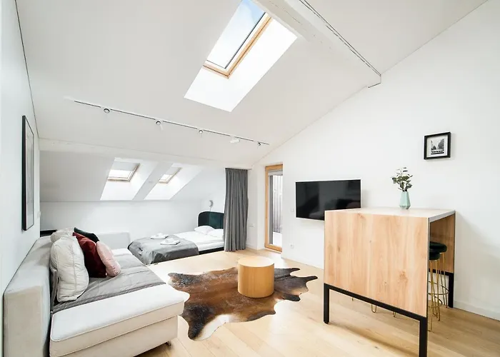 Owl Jazz - Luxury In The Heart Of The Appartement *