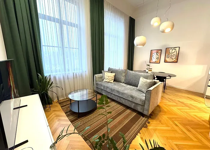 Owl Jazz - Luxury In The Heart Of The